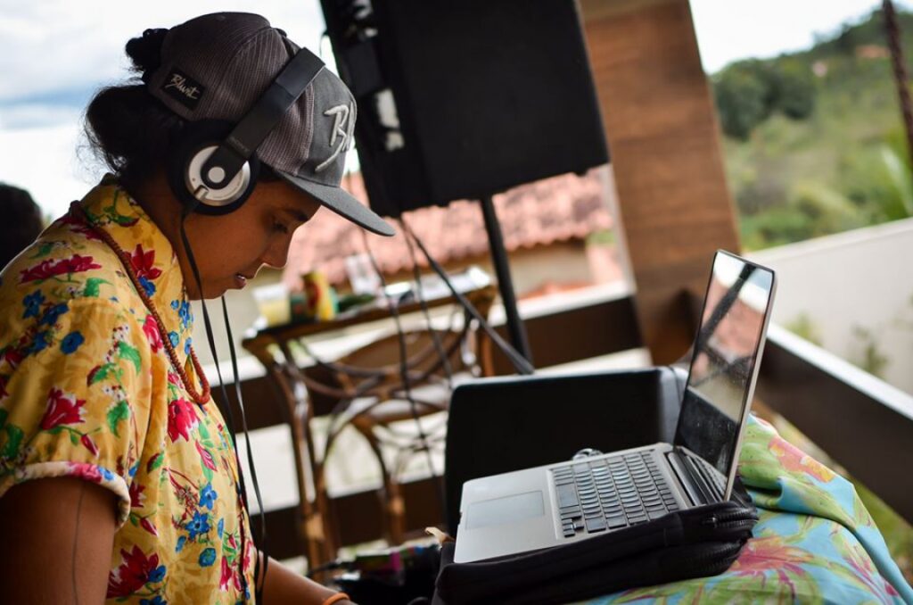 DJ Pati Egito