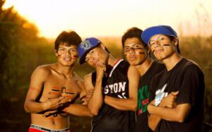 Bro's MCs