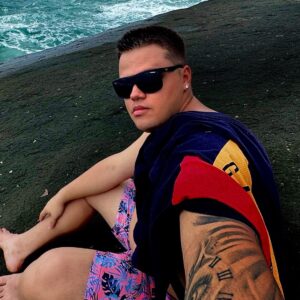 Foto do DJ IZZI
