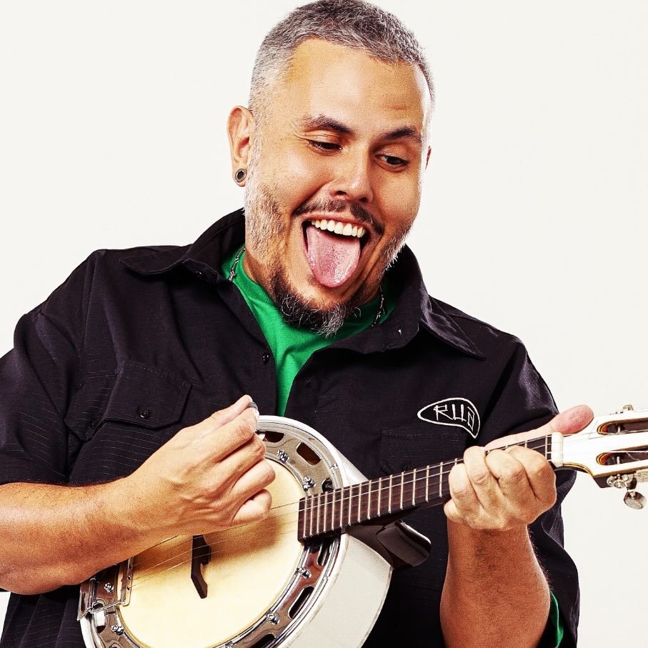 Foto do cantor de samba/pagode João Martins