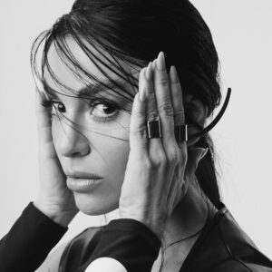 Foto da DJ Camila Jun