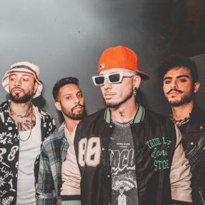 Foto da banda HEVO84